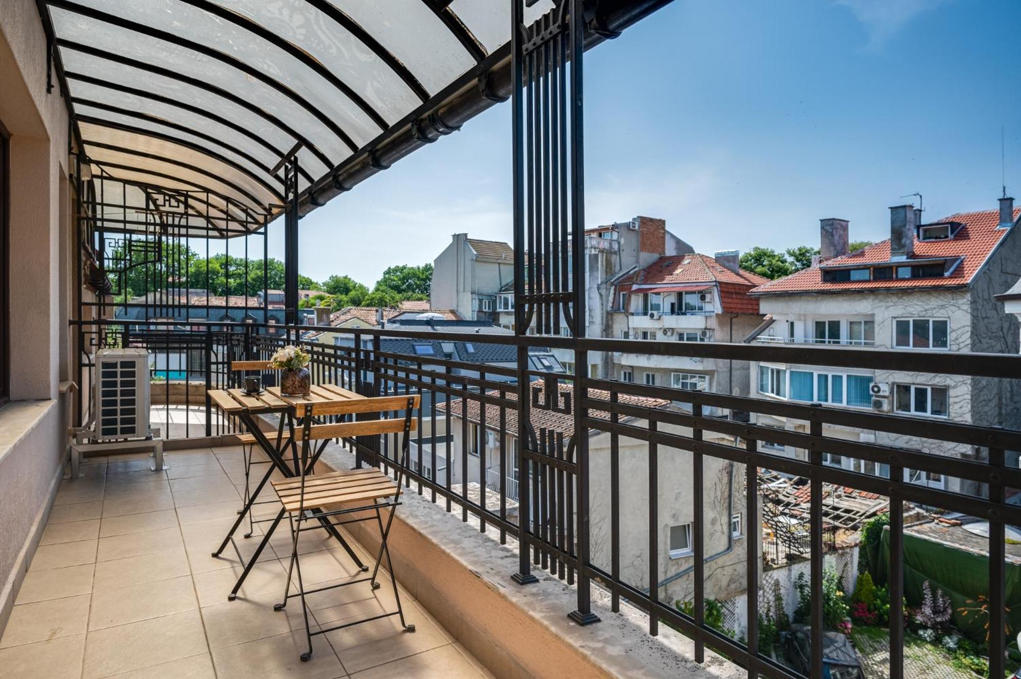 Prestige Central Apartments Βάρνα Εξωτερικό φωτογραφία